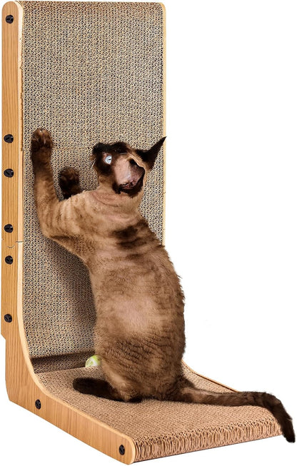 Griffoir en forme de L avec herbe à chat et balle jouet